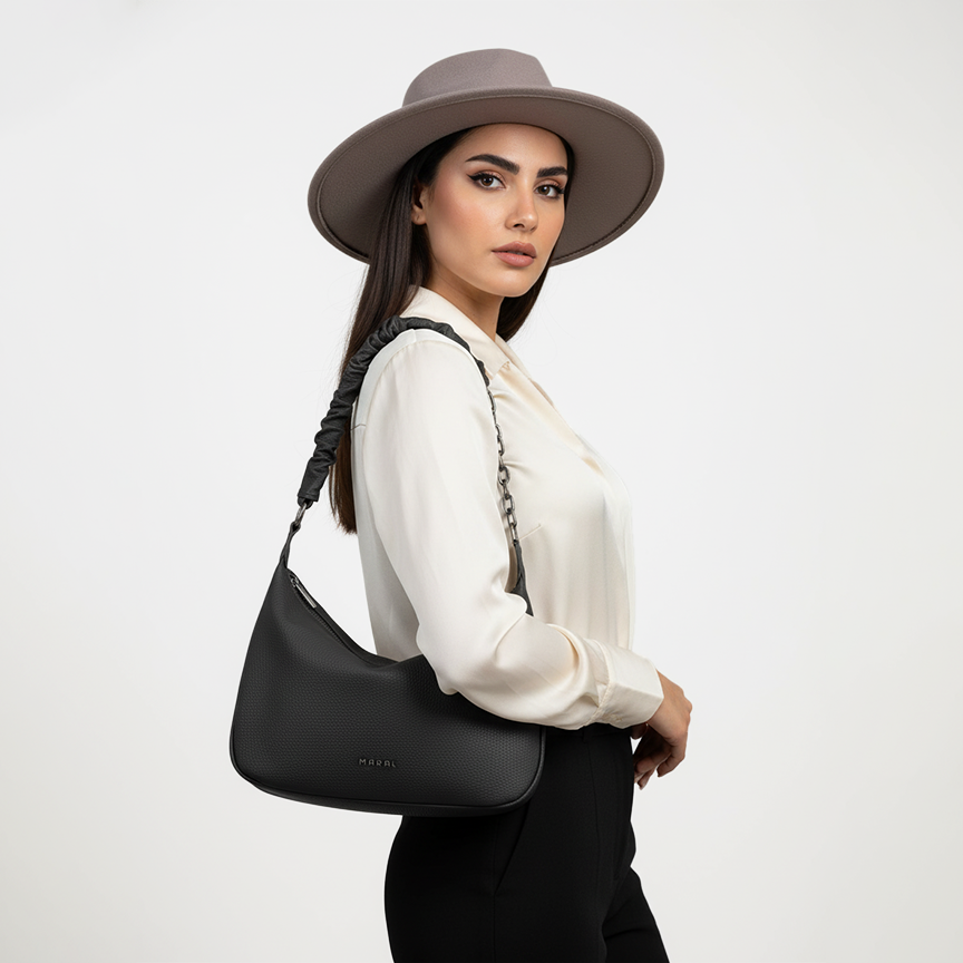 کیف دوشی زنانه آکولینا