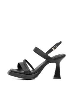 صندل زنانه ایلونا